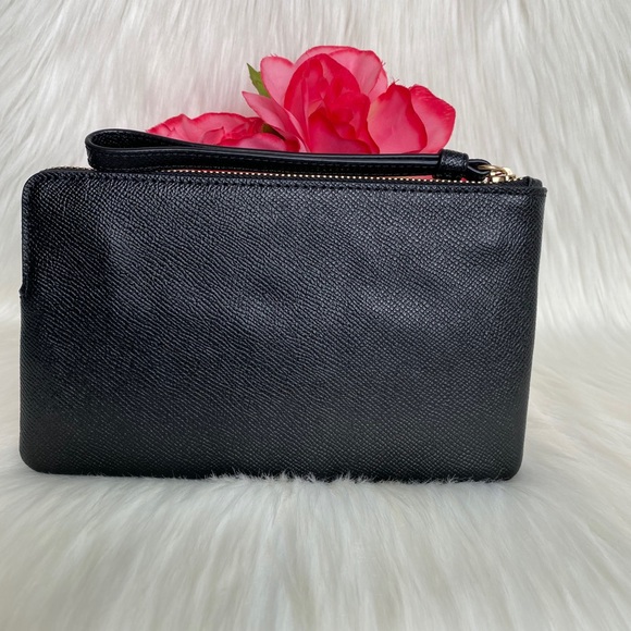 Coach Large Corner Zip Wristlet - Picture 5 of 14